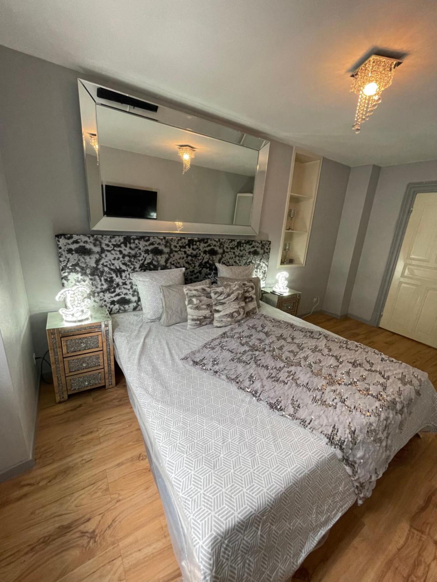 Strasbourg Petit Cocon Emplacement Ideal Centre Ville, Place De Pierre Rdc 25M2 Екстериор снимка